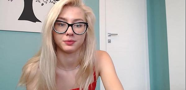  Sensuous Teen Playing With Dildo Energetically On Cam - Live Action From Monaco